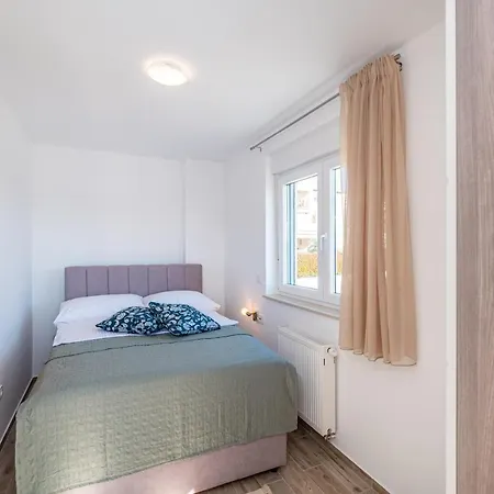 公寓 Aurelia 扎达尔